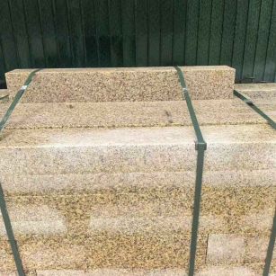 安顺 黄金麻花岗岩石材机切面栏杆料半成品