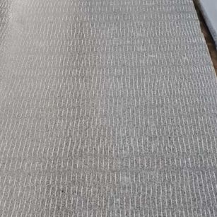 安顺 芝麻灰花岗岩斧剁面，刀斩面