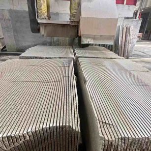 安顺 车间生产日常，黄金麻白麻花岗岩