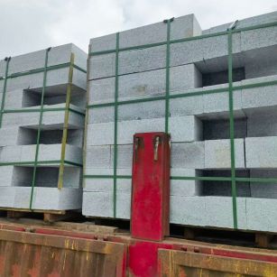 安顺 芝麻白花岗岩路沿石，平石，路侧石，马路牙子，路缘石，立缘石，平缘石等