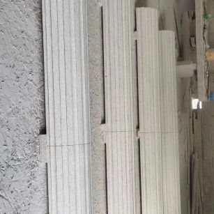 安顺 花岗岩厂家带你看白麻花岗岩门楼大柱柱皮