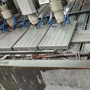 安顺 芝麻白花岗岩荔枝面盲道雕刻