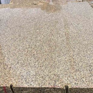 安顺 黄金麻花岗岩石材方料