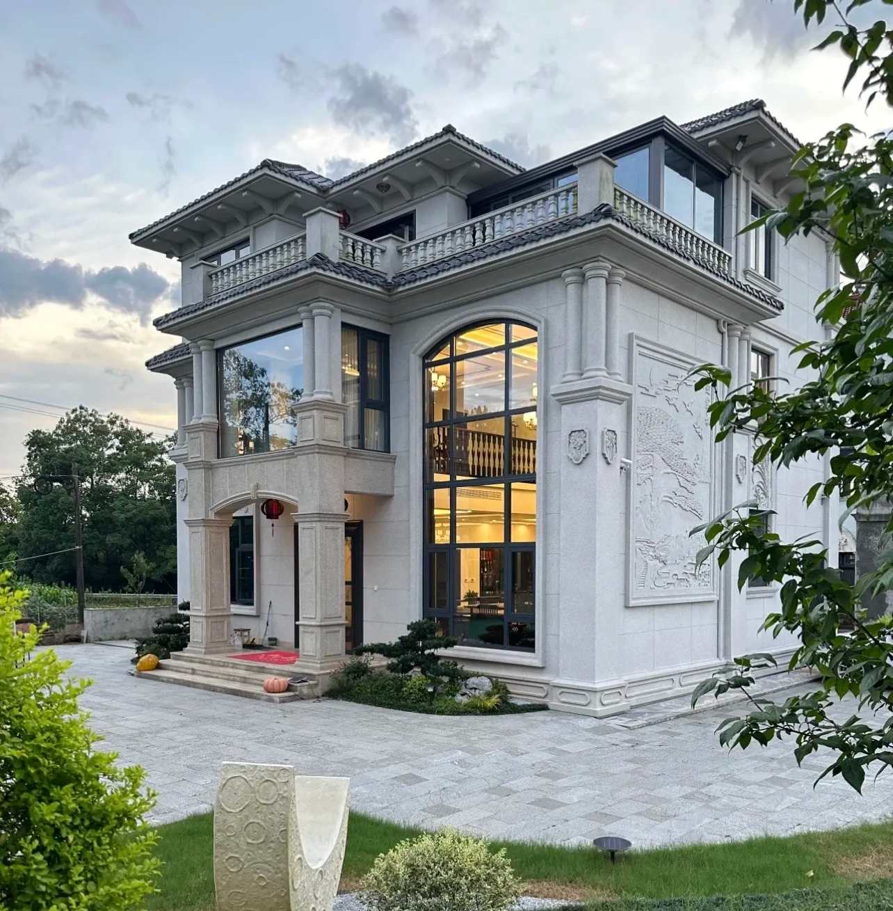 安顺 白麻花岗岩私人别墅干挂石材豪华定制