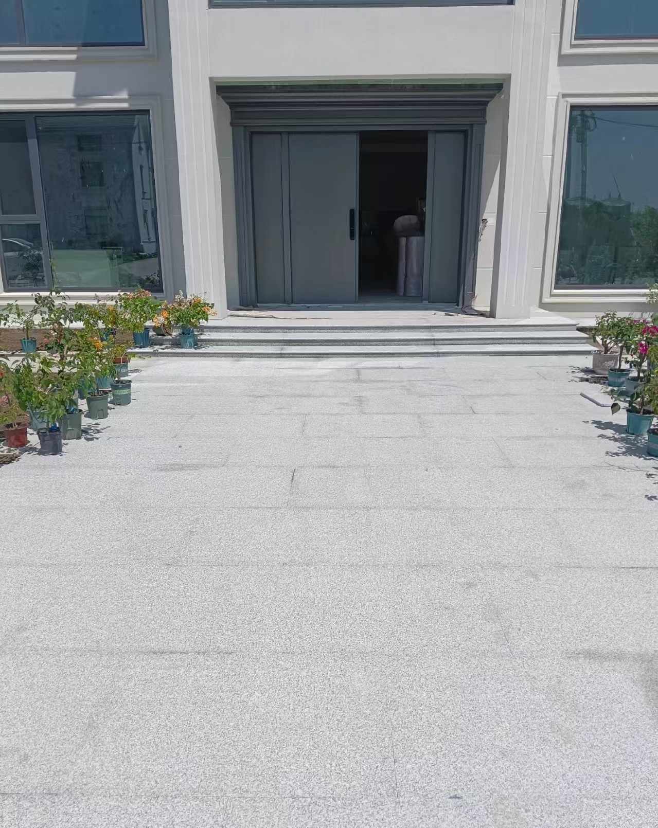 安顺 芝麻白花岗岩地铺石地面铺装