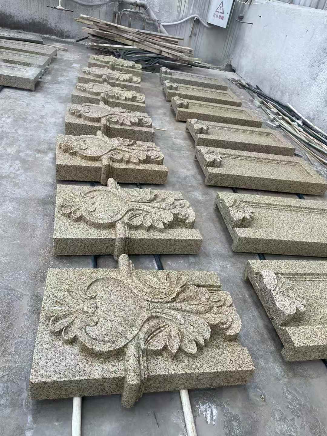 安顺 黄金麻花岗岩别墅外墙雕刻板