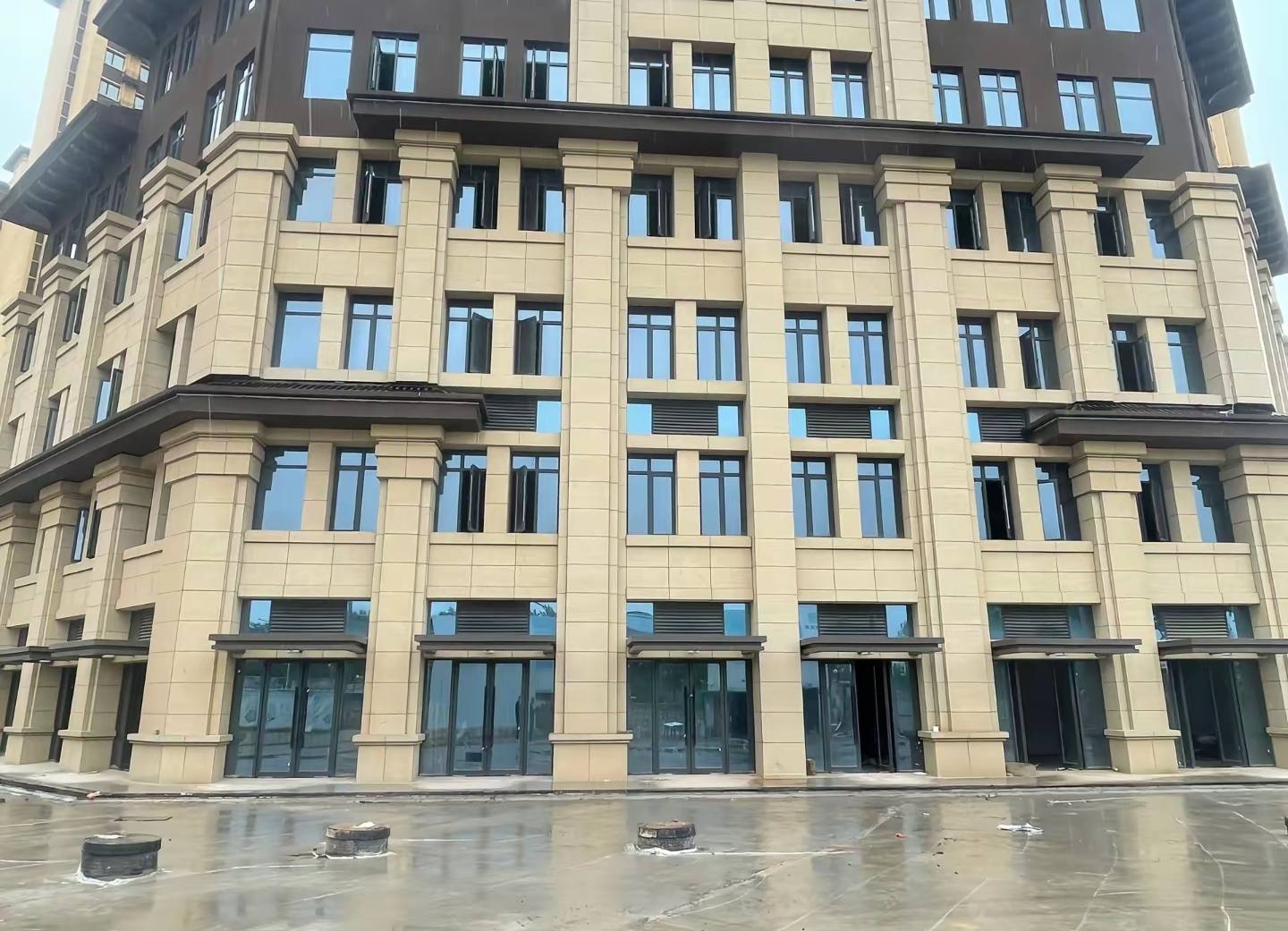 安顺 黄金麻花岗岩荔枝面小区外墙干挂