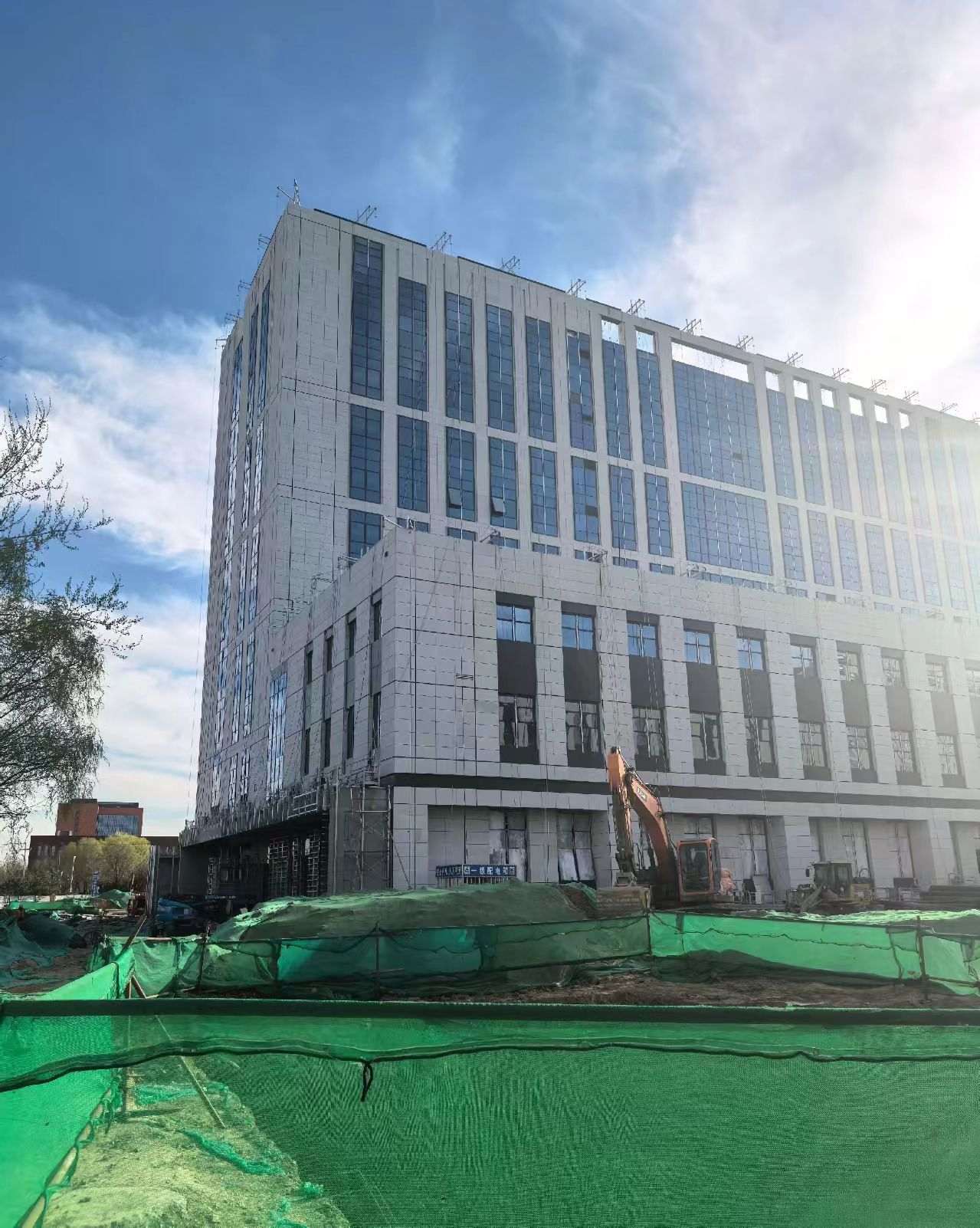 安顺 白麻花岗岩石材外墙干挂