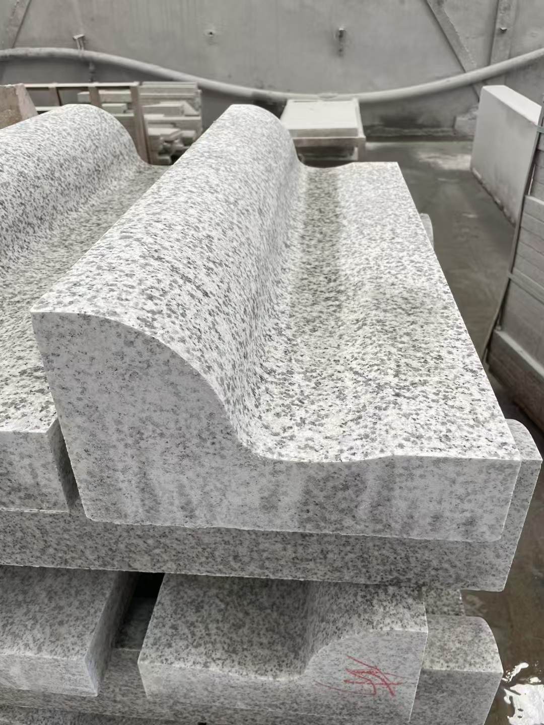 安顺 白麻花岗岩S型路沿石，路侧石，马路牙子等